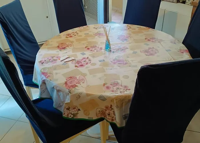 La Perla Rom